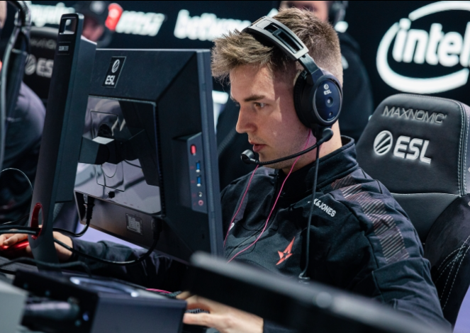 更需要团队 更需要团队